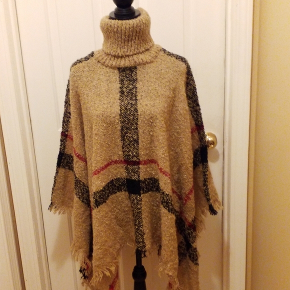 PLAID DESIGN PONCHO LT OR DK KHAKI **ONLY 1 LEFT!! - Picture 7 of 8